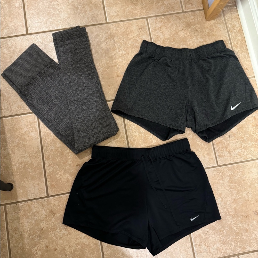 BUNDLE Nike Dri-FIT Shorts and Fleece Lined Leggings